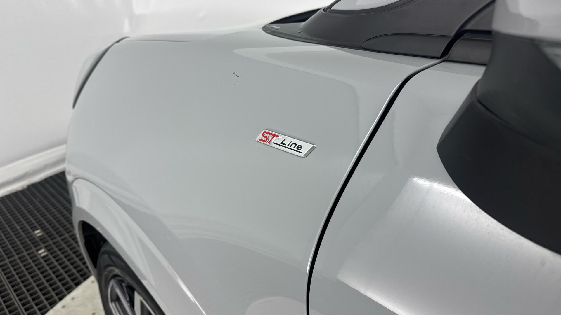 Ford Puma view 24