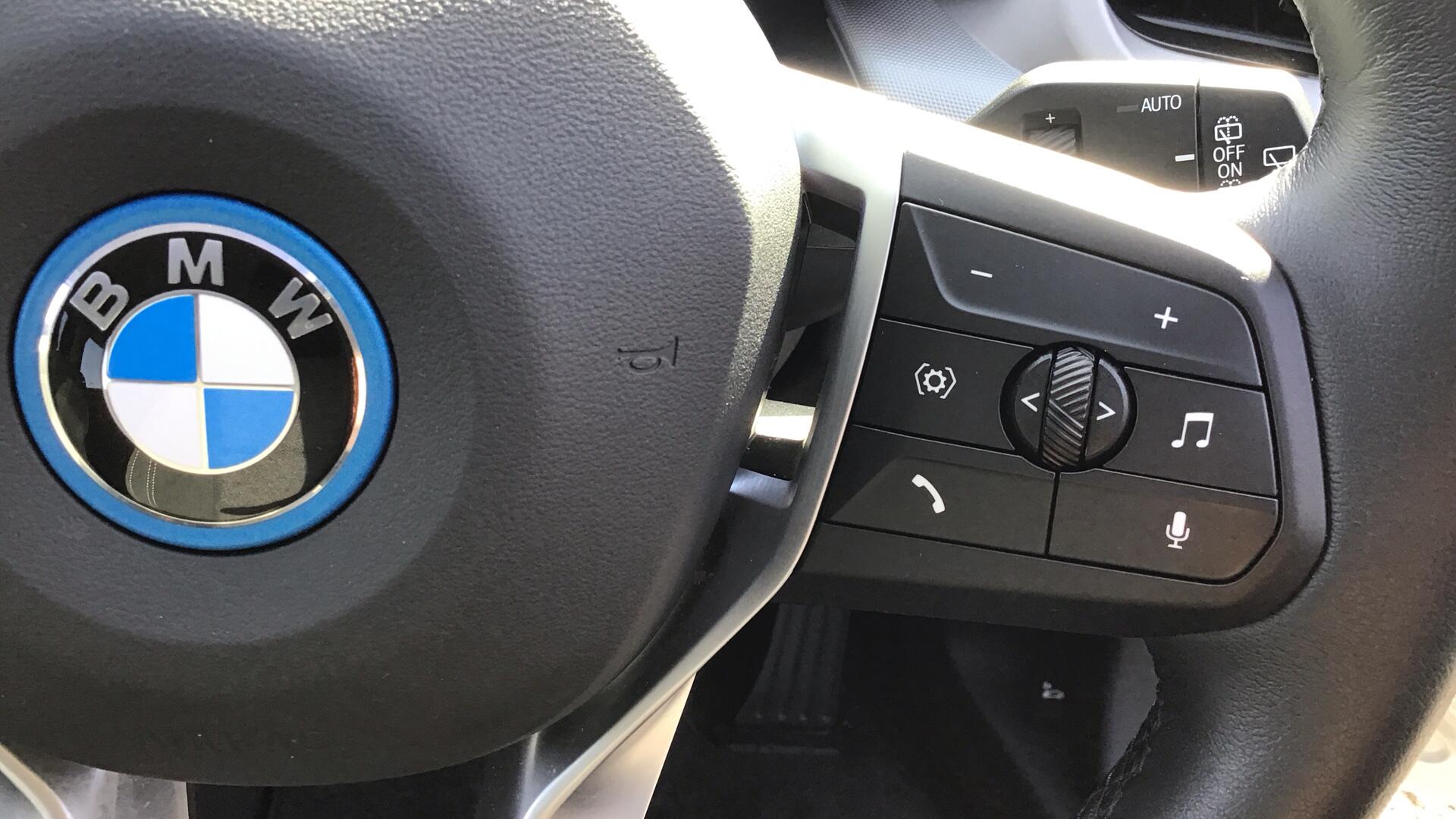 BMW X1 view 18