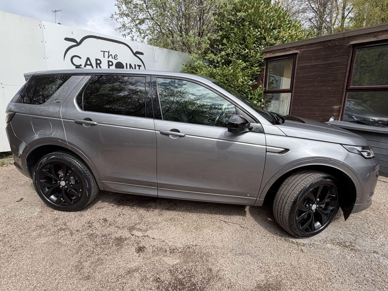 Land Rover Discovery Sport view 18