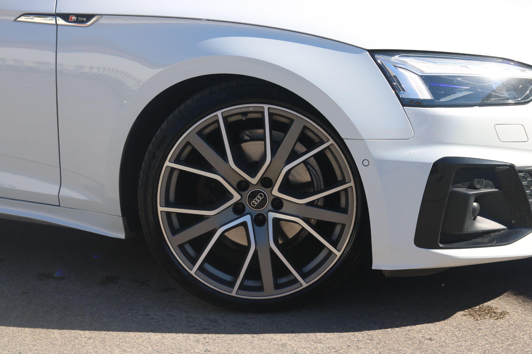 Audi A5 view 15