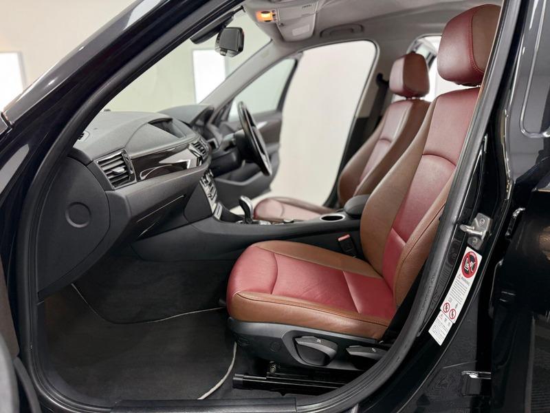2013 BMW X1 image 24