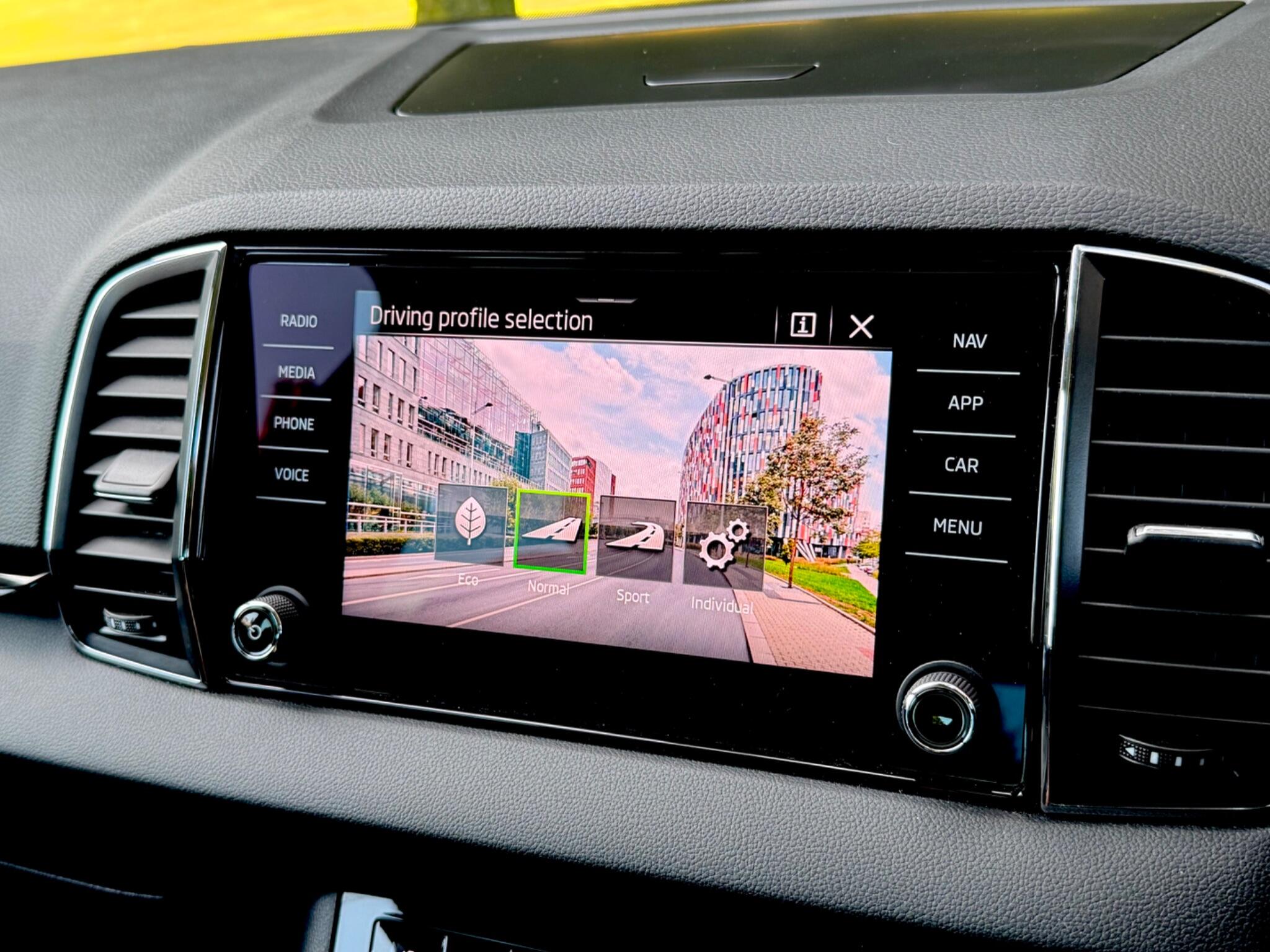 Skoda Karoq view 33