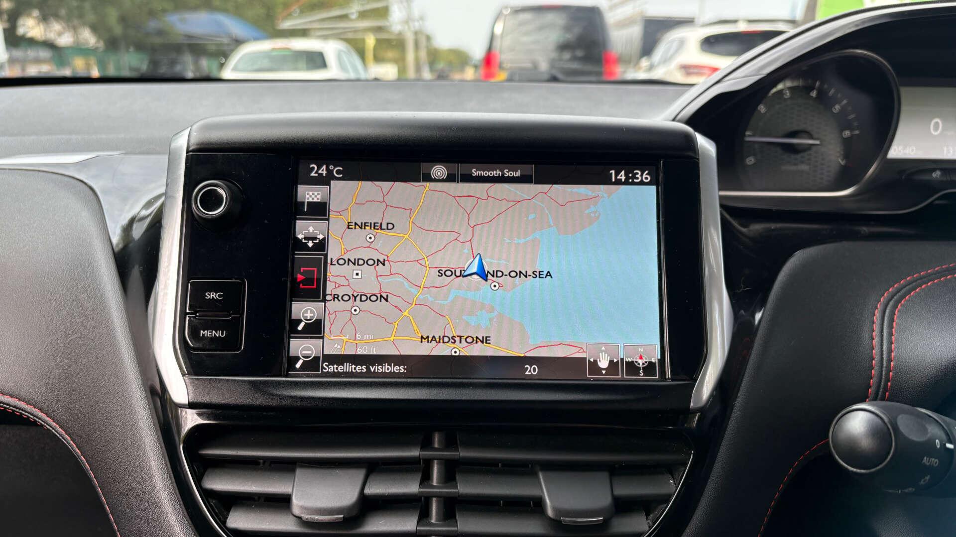 Peugeot 208 view 25