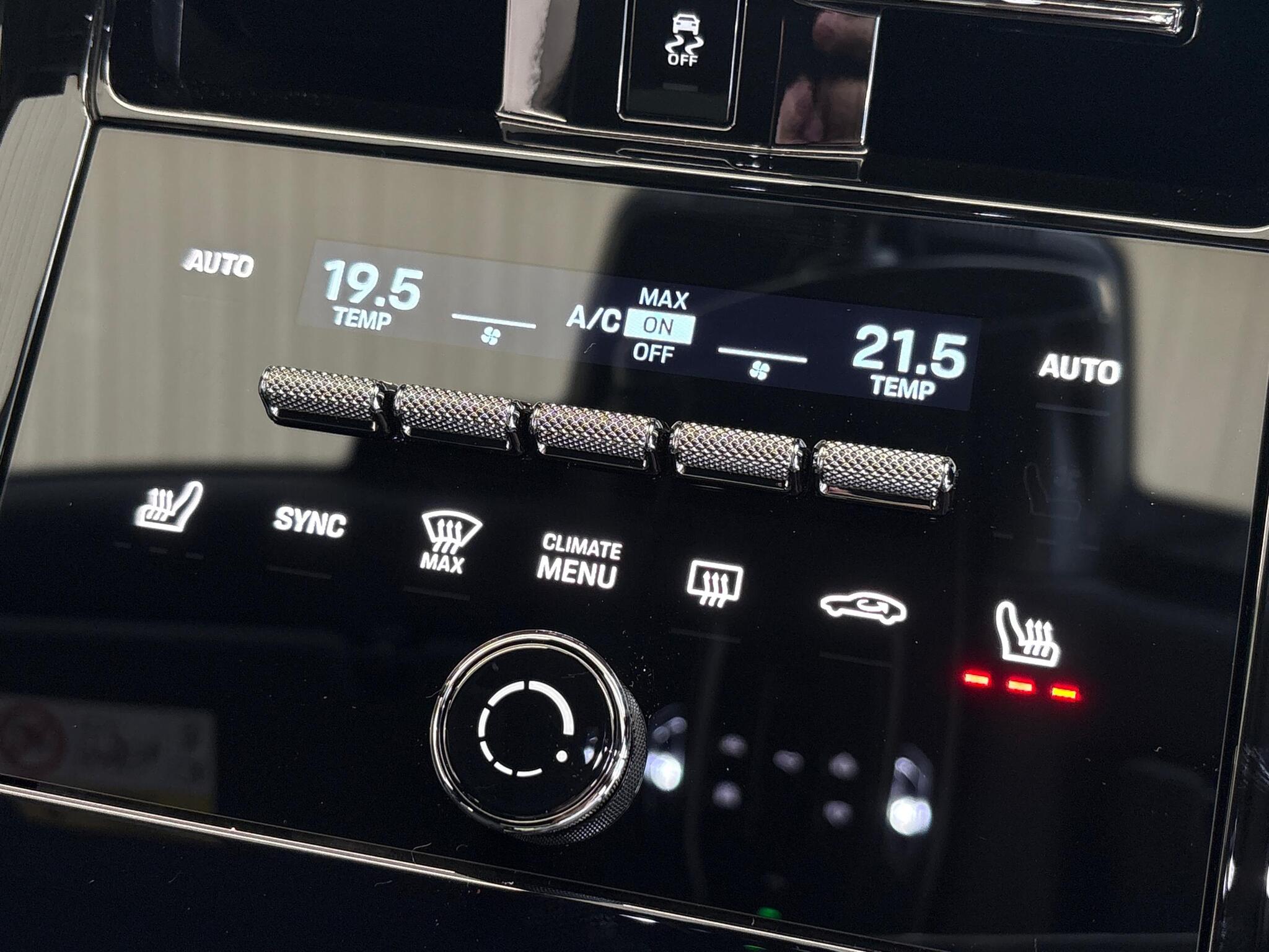 Porsche Panamera view 44
