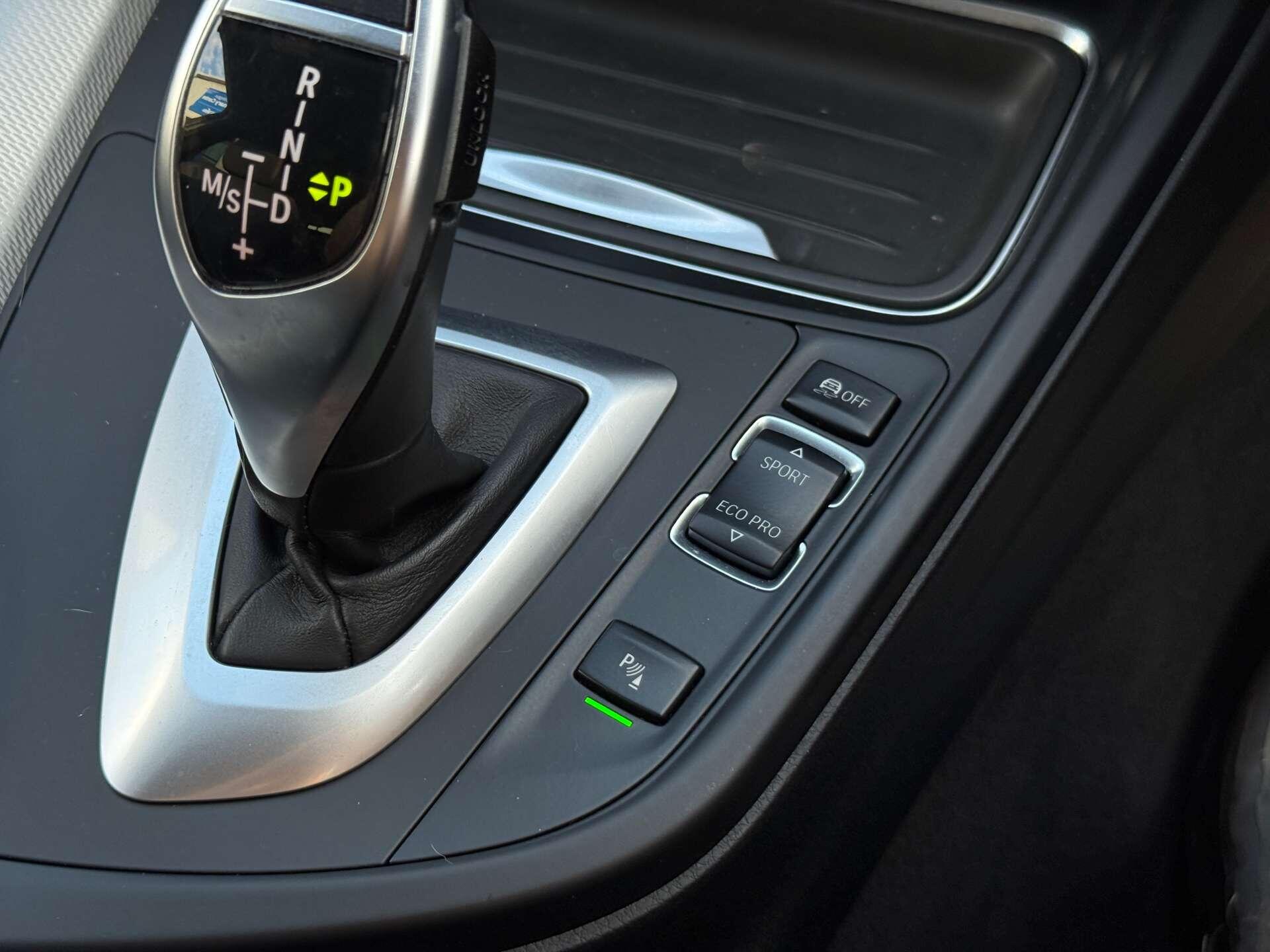 BMW 3 Series view 47