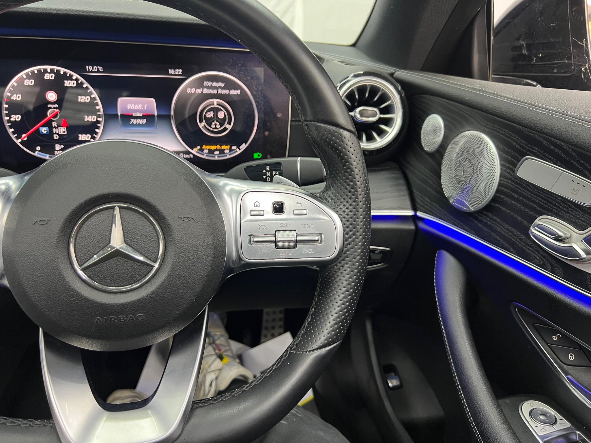 Mercedes-Benz E-Class view 47