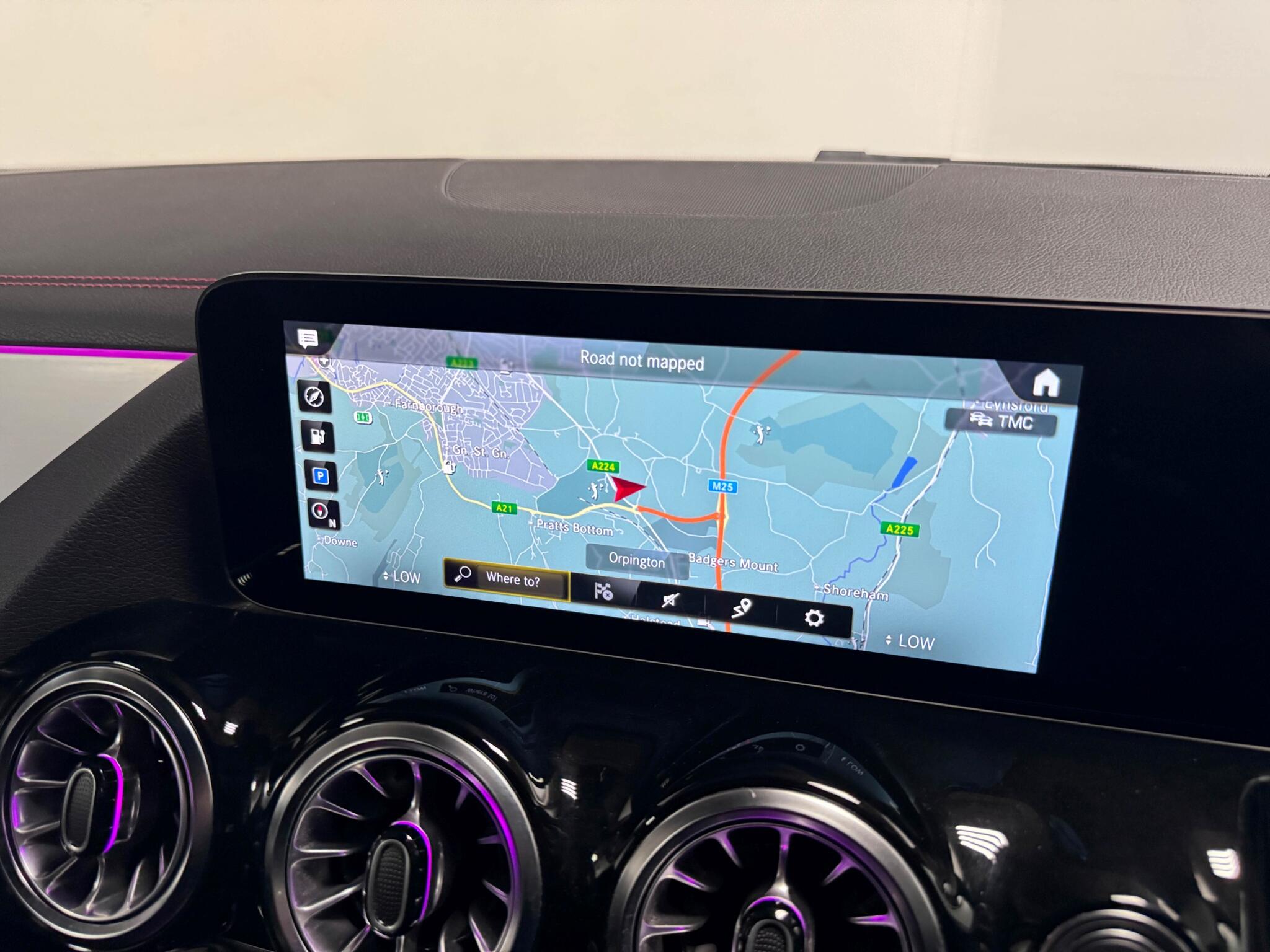 Mercedes-Benz Eqa view 8