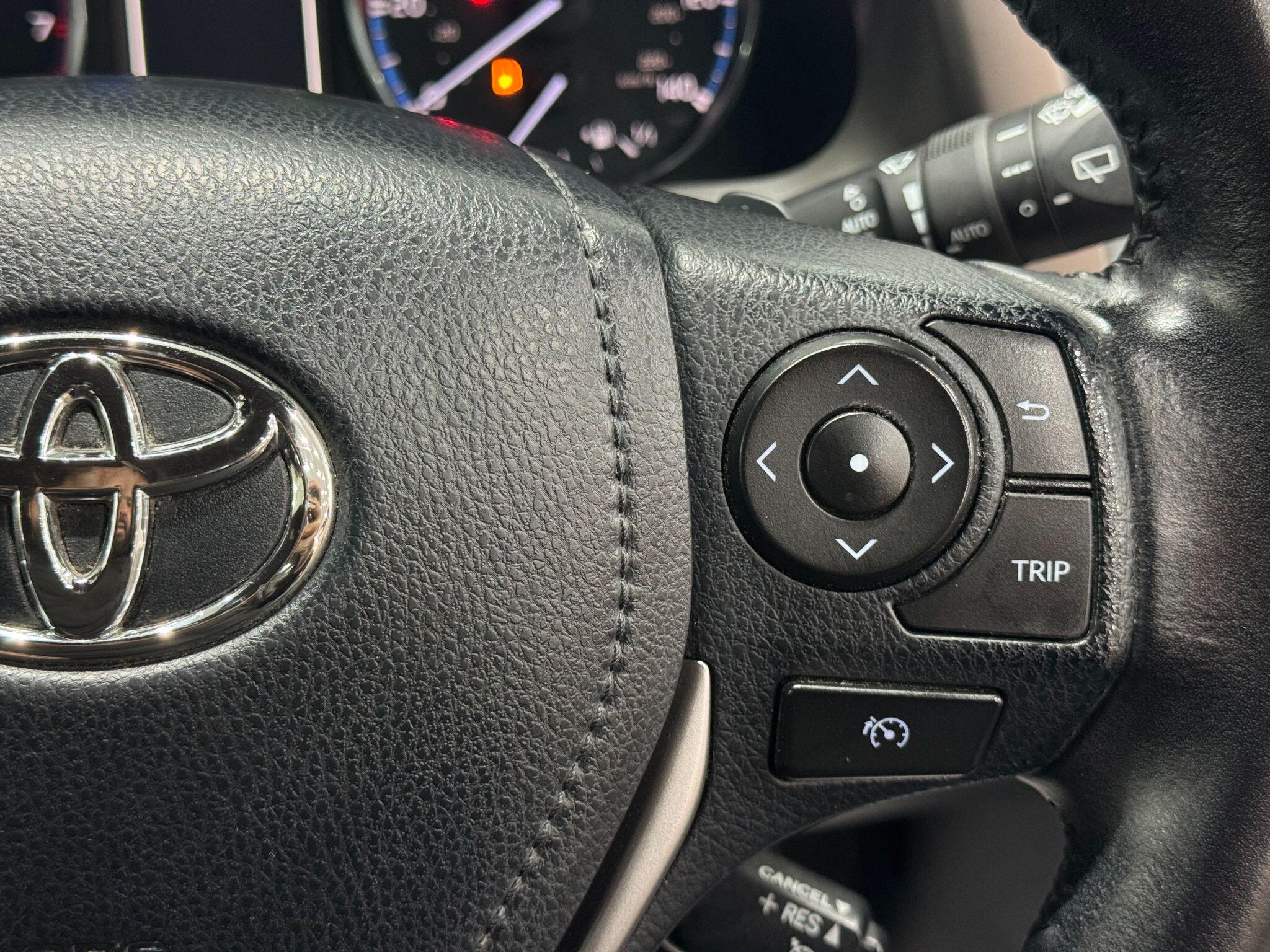 Toyota Rav4 view 28