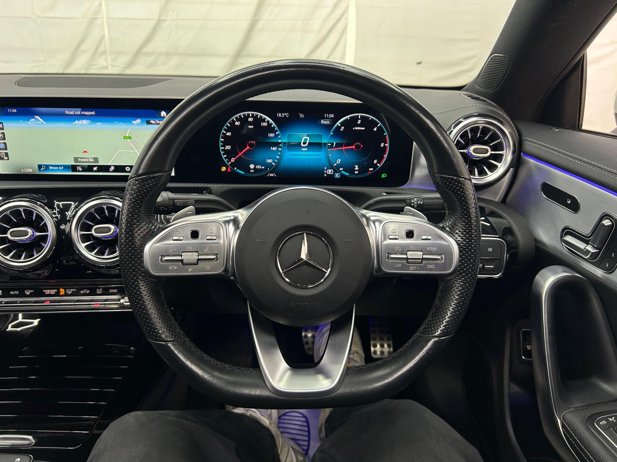 Mercedes-Benz Cla view 44