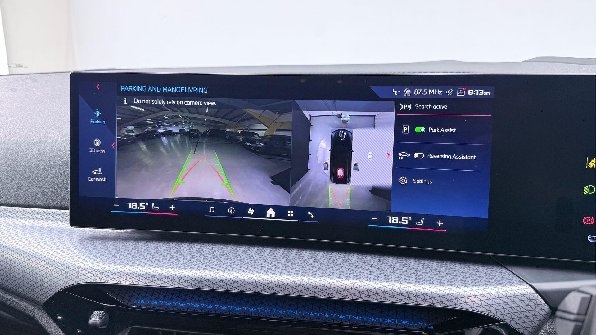BMW I4 view 25
