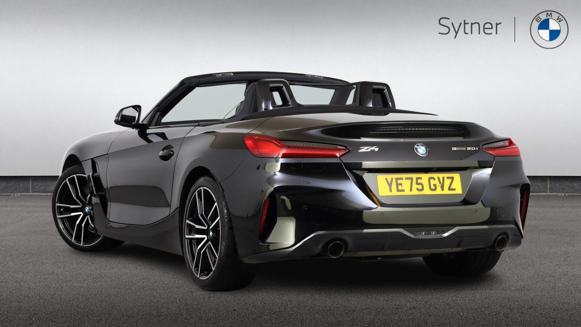 BMW Z4 view 4