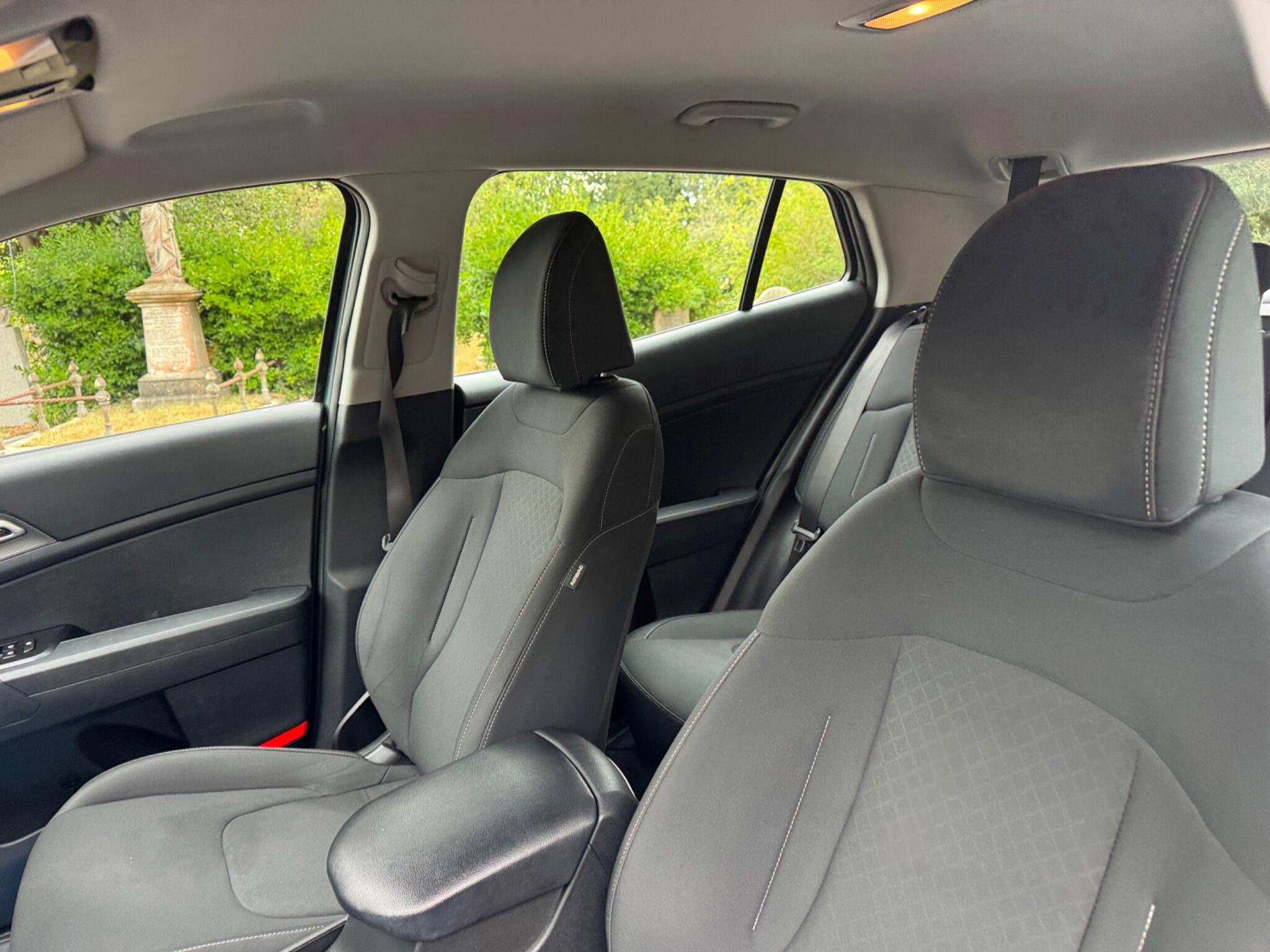 Kia Sportage view 72