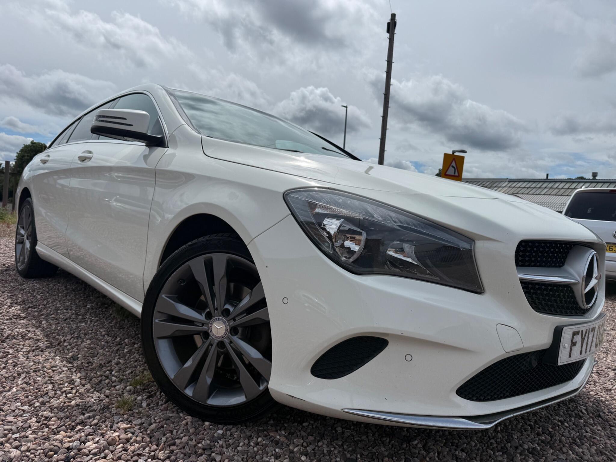Mercedes-Benz Cla view 6