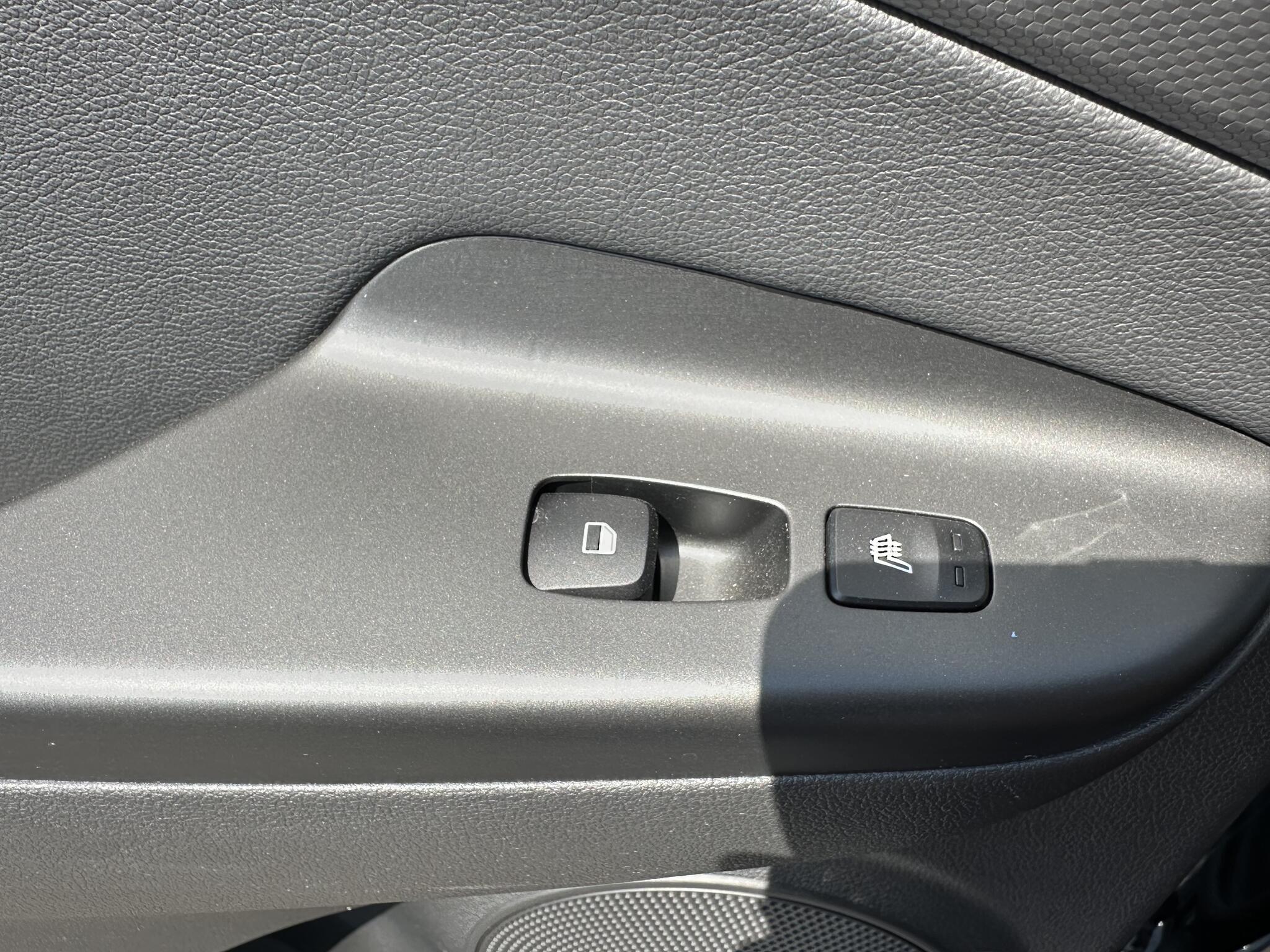 Hyundai Kona view 42