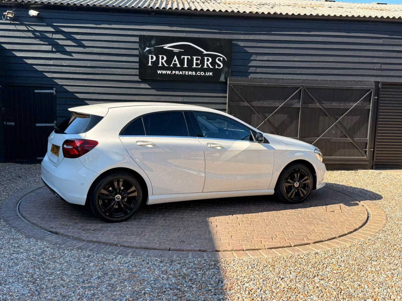 Mercedes-Benz A-Class view 24