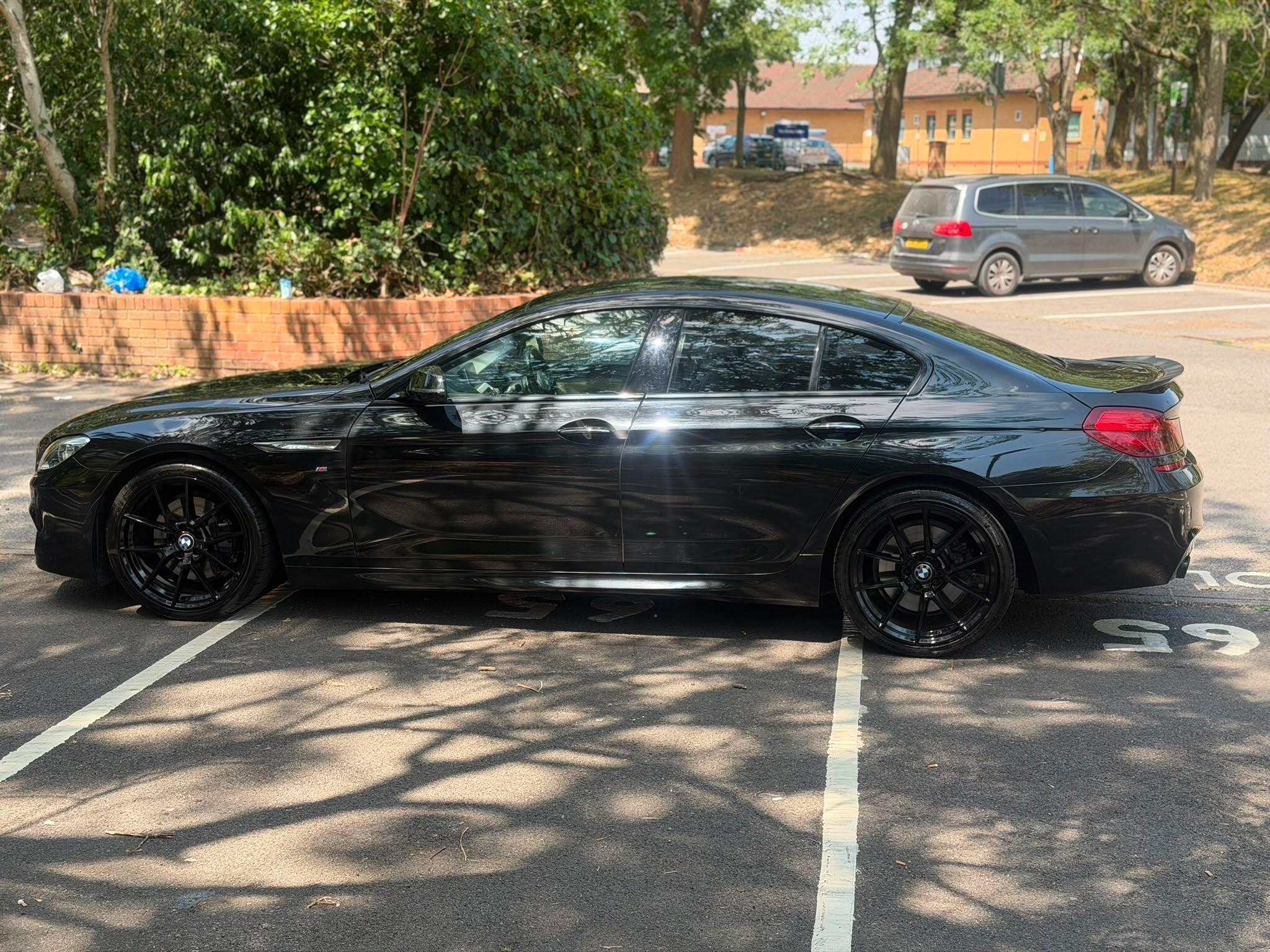 BMW 6 Series view 5