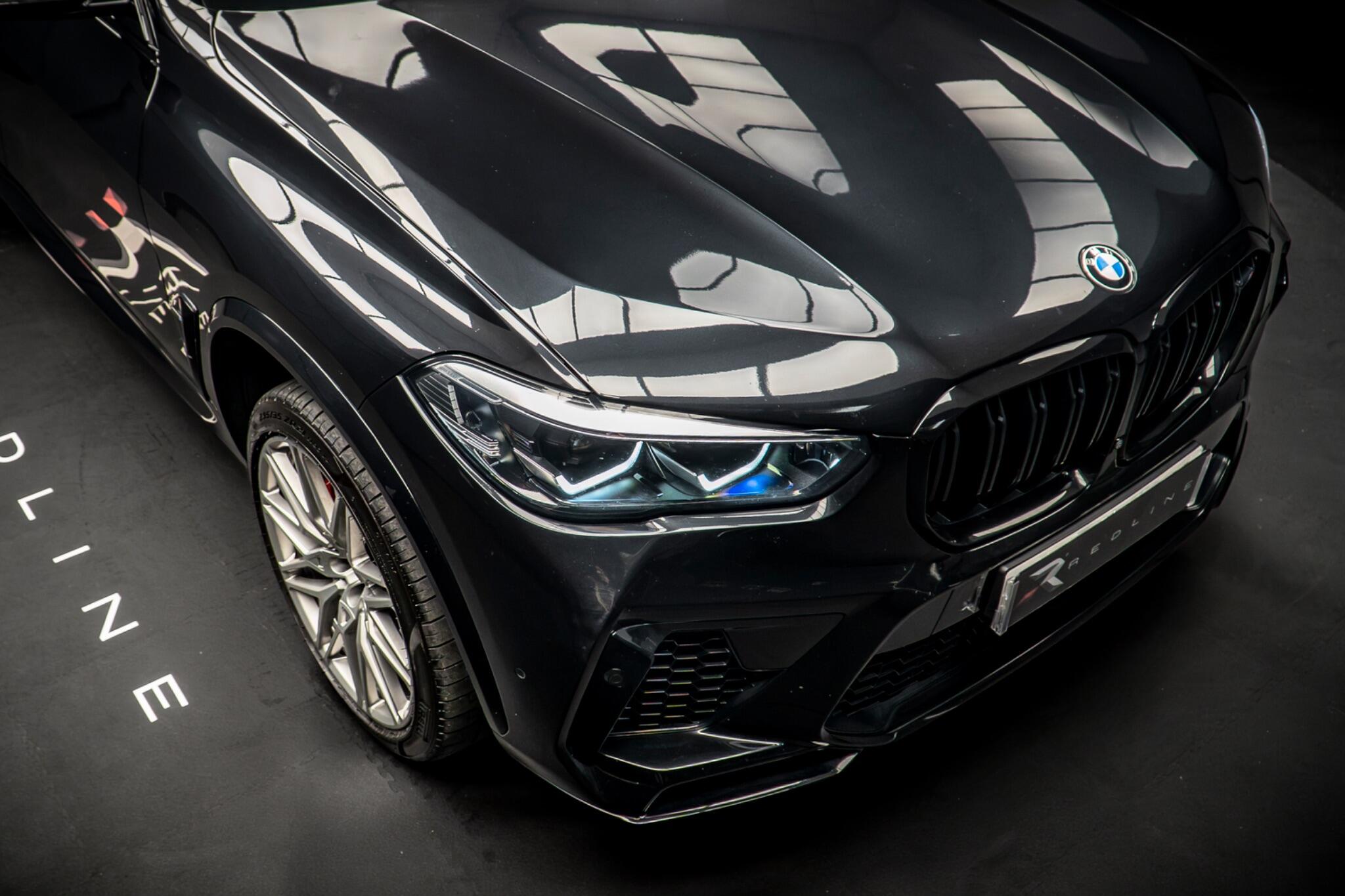 BMW X5 M view 11