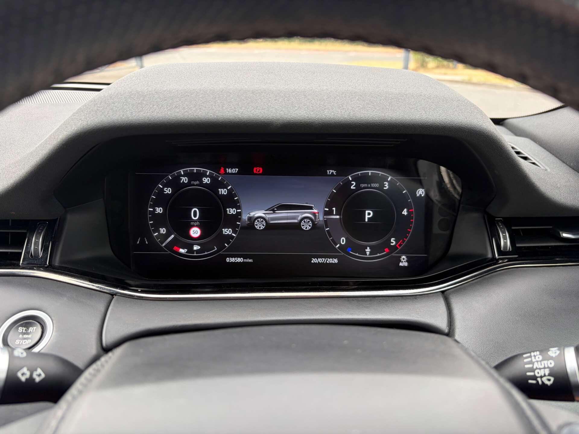 Land Rover Range Rover Evoque view 41