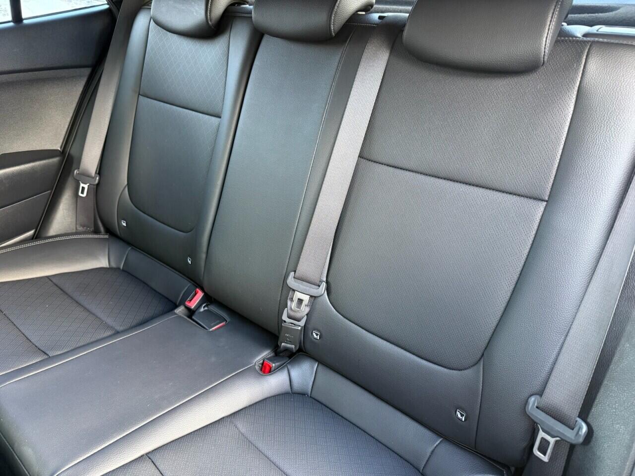 Kia Rio view 25