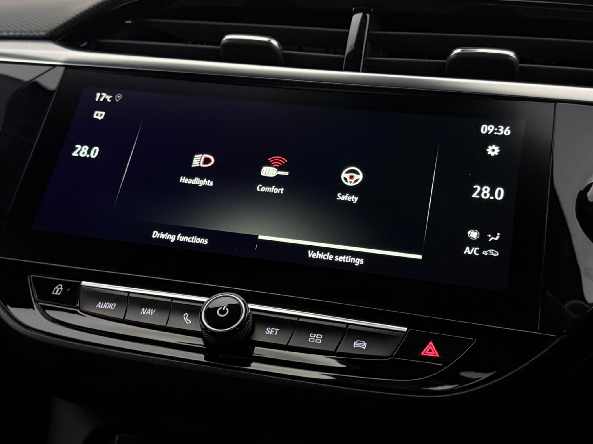 Vauxhall Corsa view 31