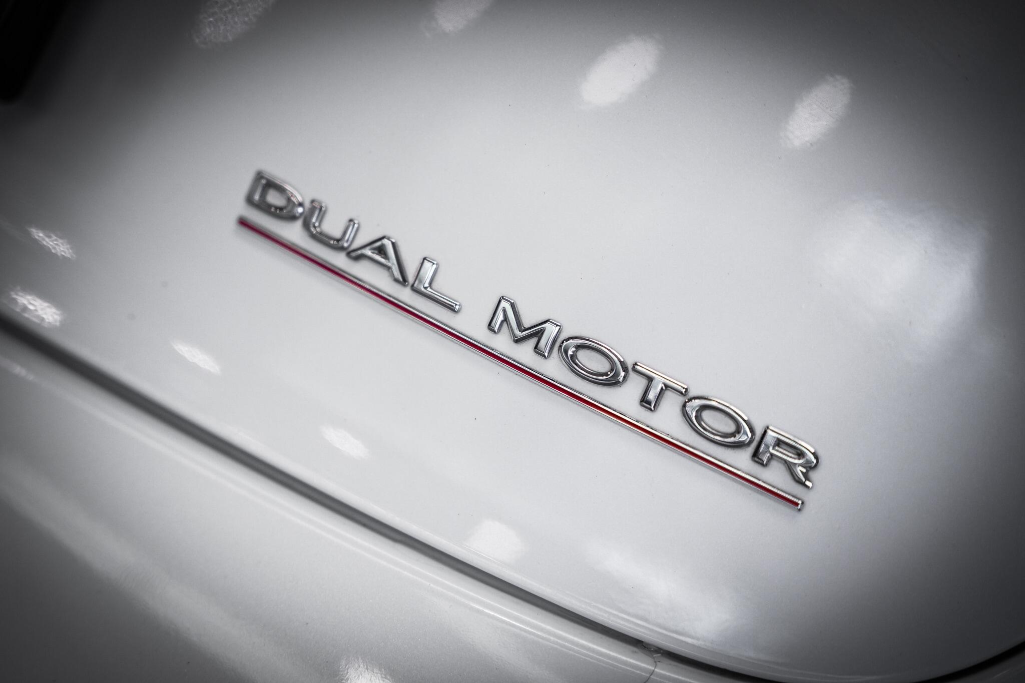 Tesla Model 3 view 38
