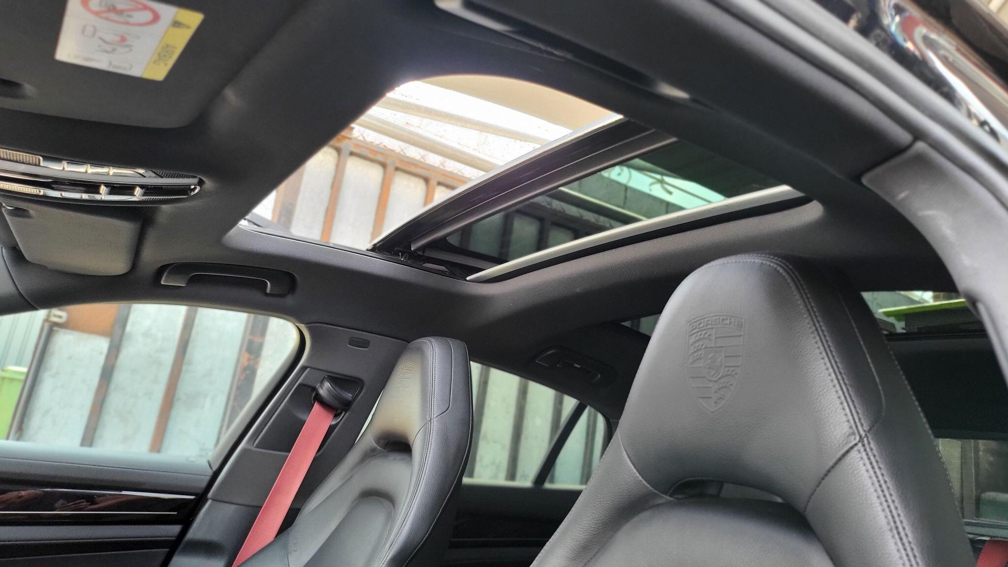 Porsche Panamera view 46