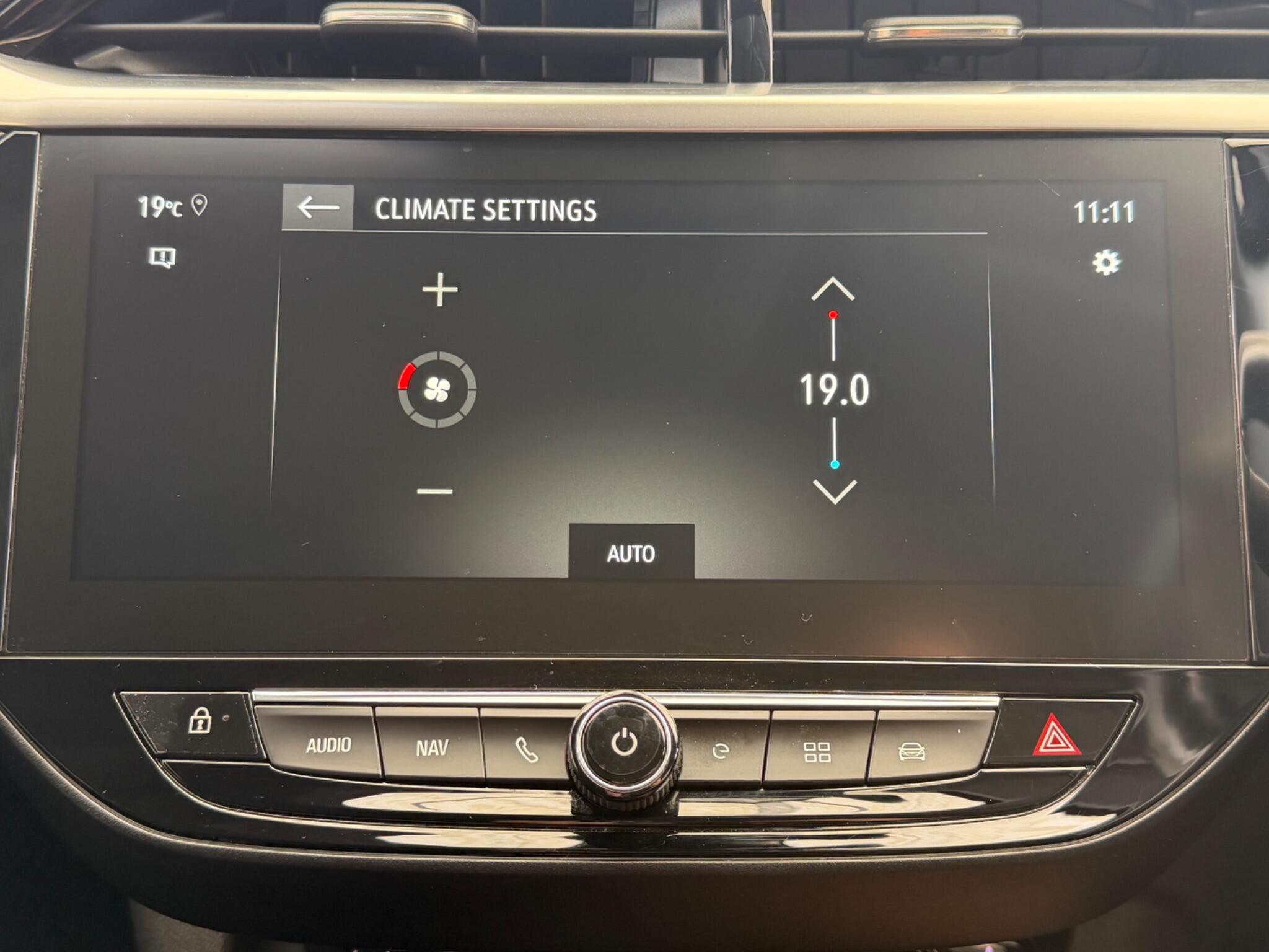 Vauxhall Corsa Electric view 27