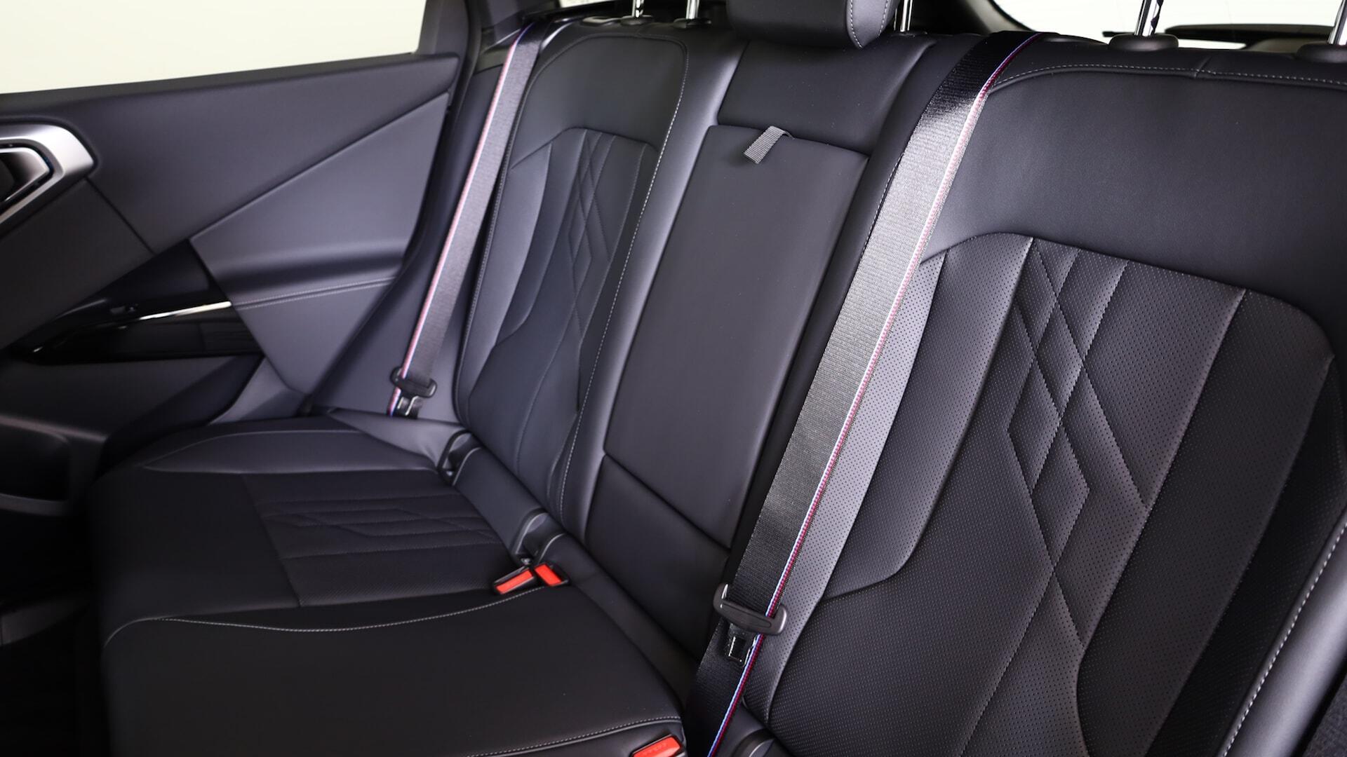 BMW X3 view 12