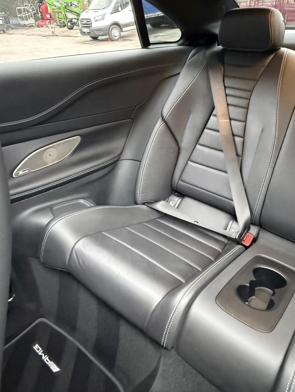 Mercedes-Benz E-Class view 92