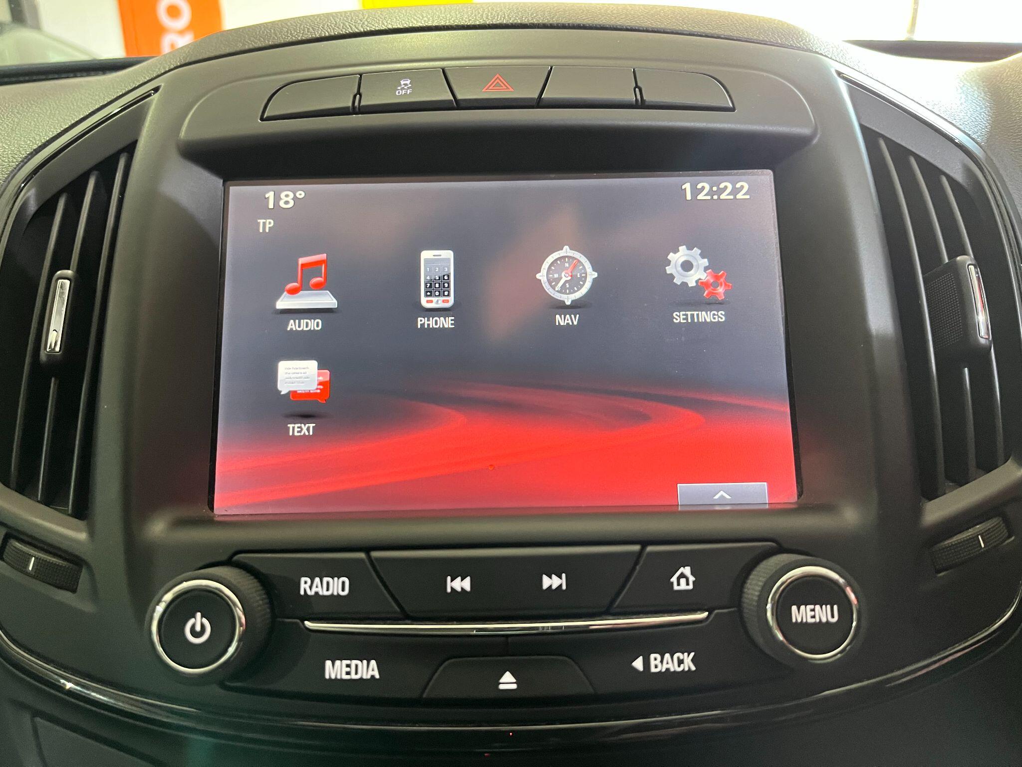 Vauxhall Insignia view 13