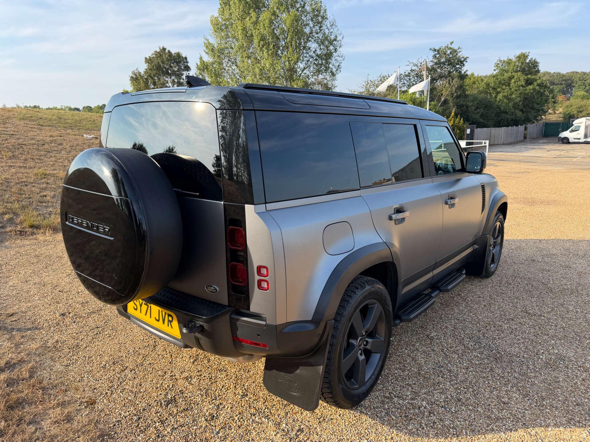 Land Rover Defender view 7