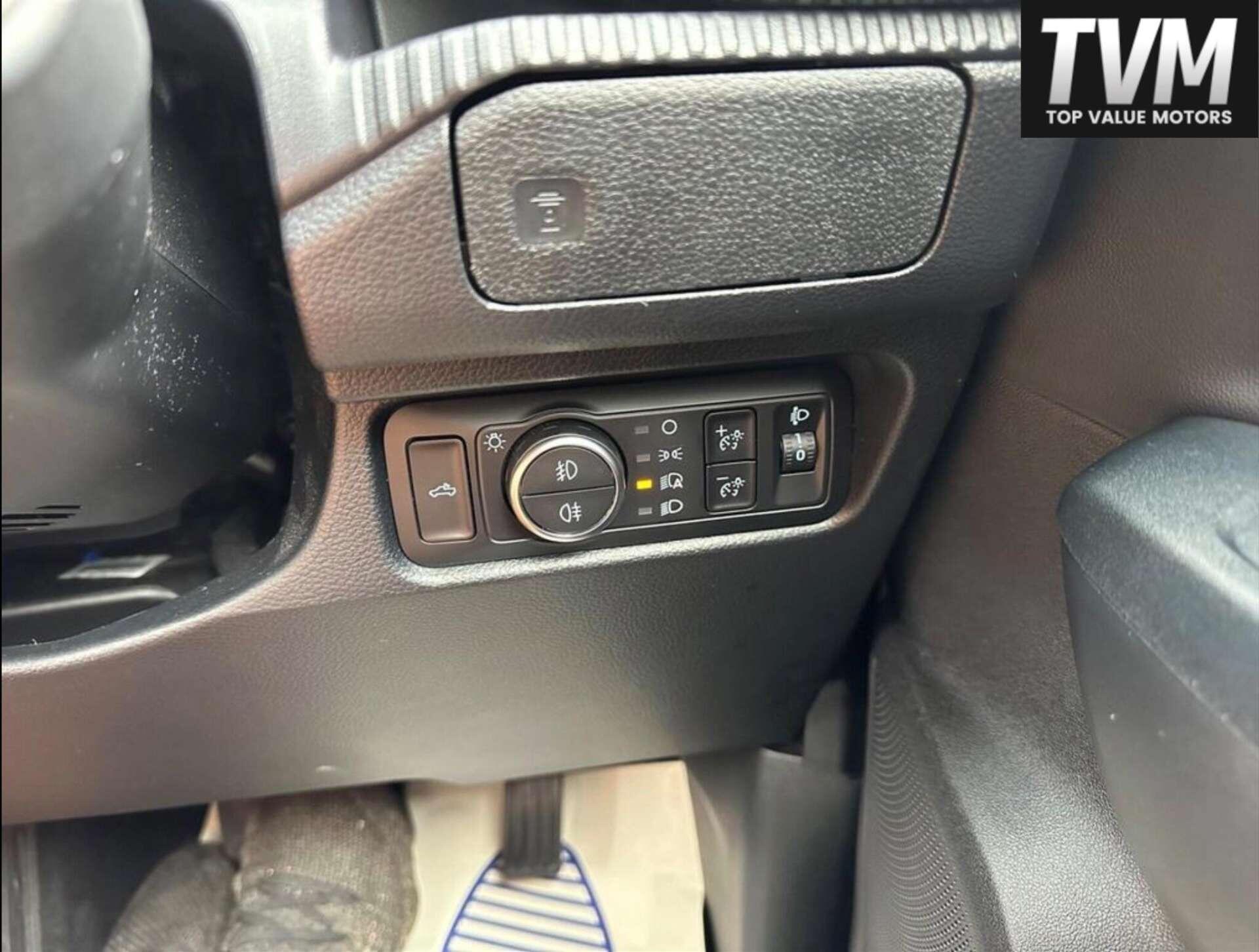 Ford Ranger view 12