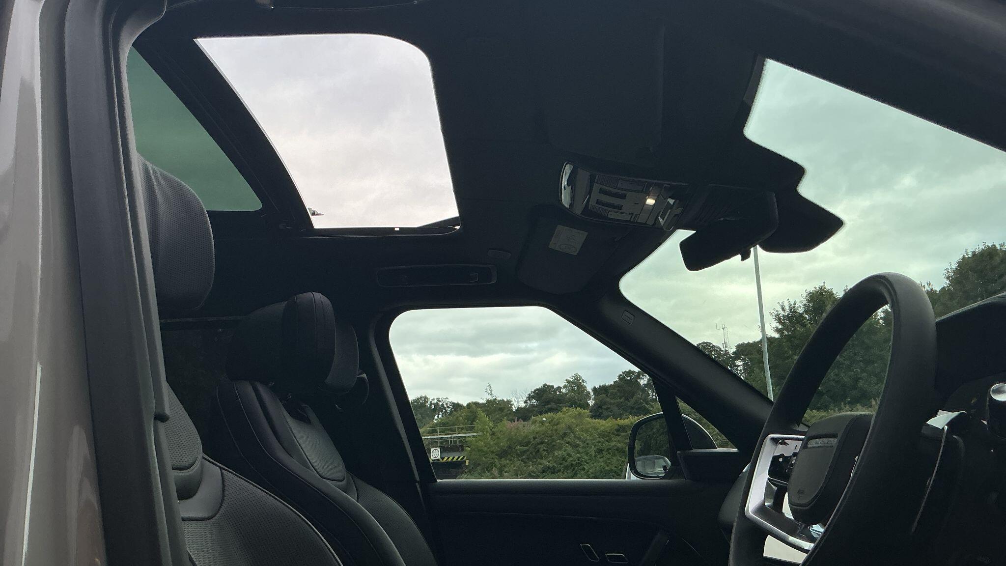 Land Rover Range Rover view 48