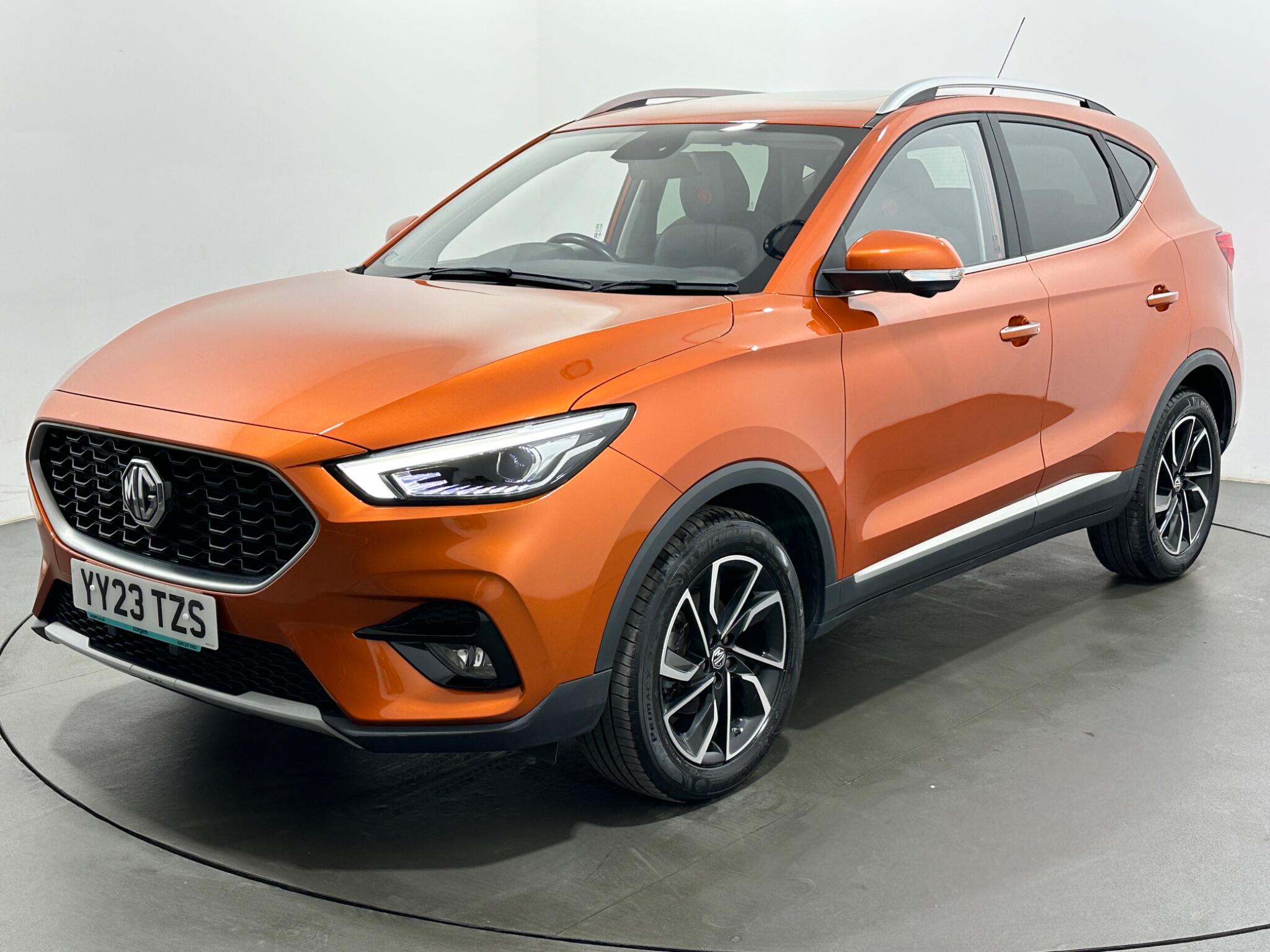 MG ZS view 52