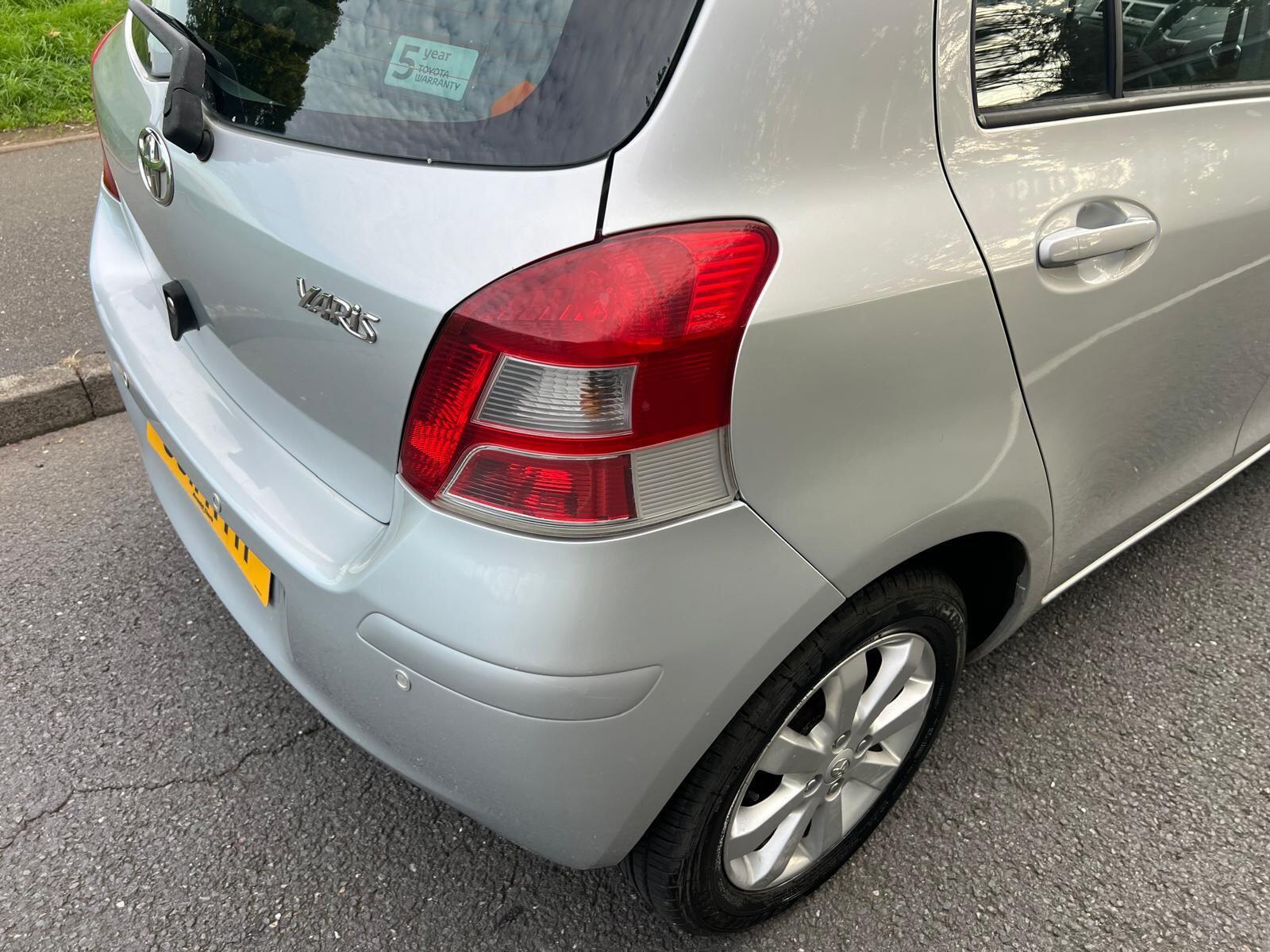 Toyota Yaris view 37