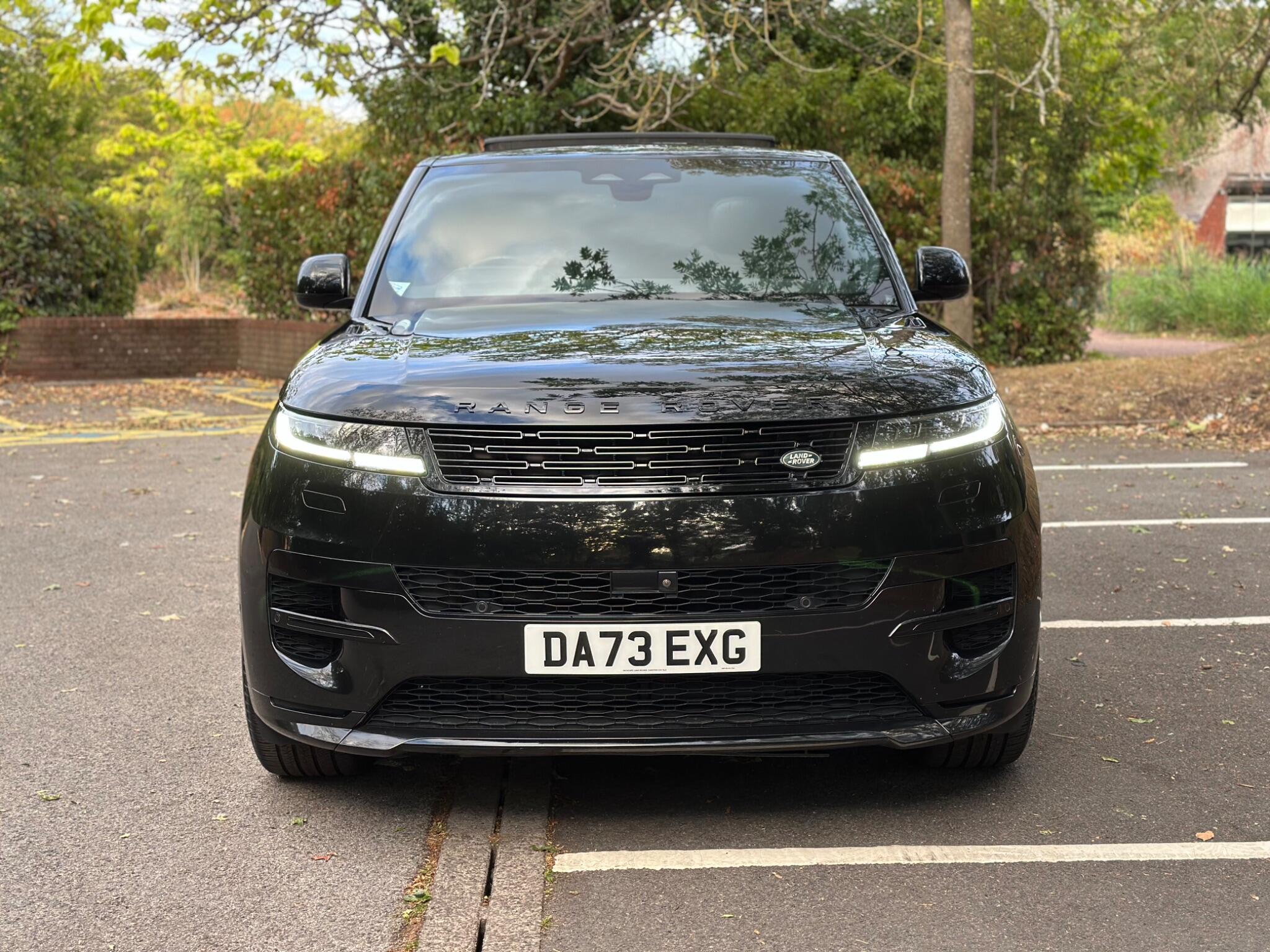 Land Rover Range Rover Sport view 8