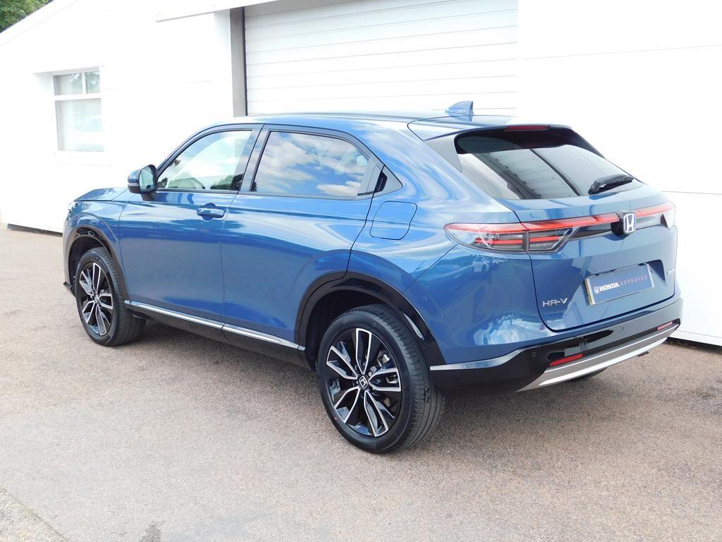 HR-V
