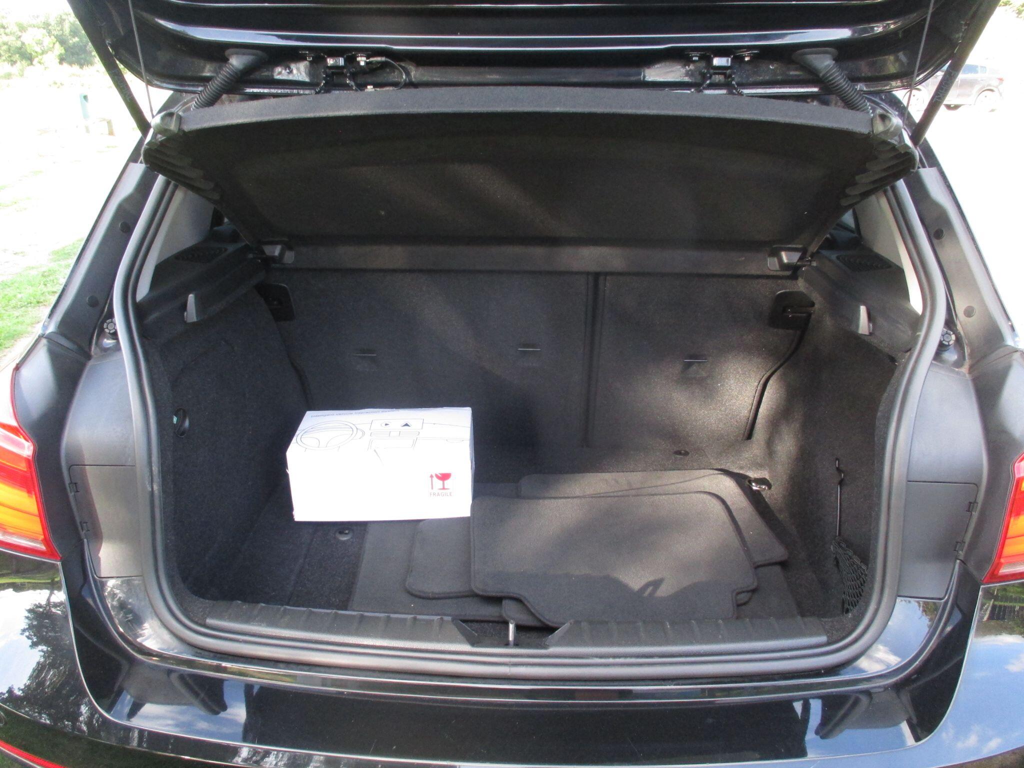 BMW 1 Series view 27