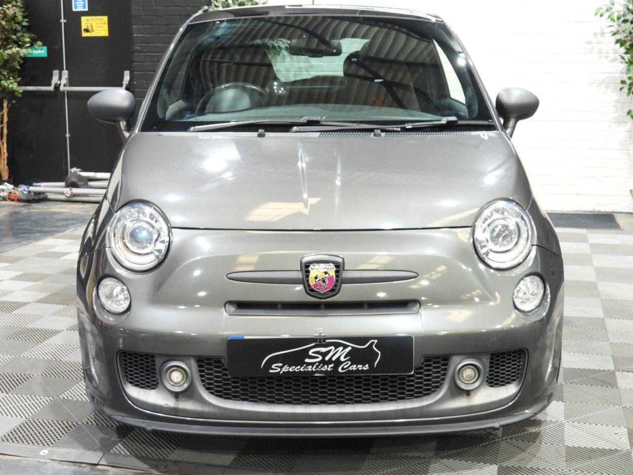 Abarth 595 view 5
