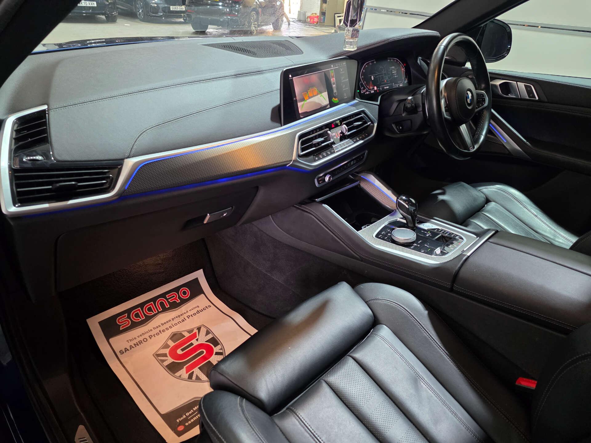 BMW X6 view 26