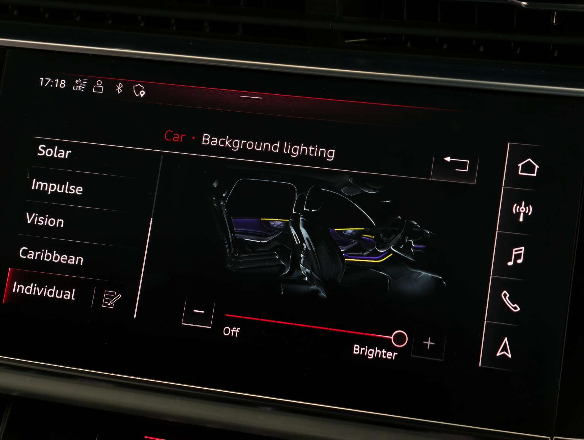 Audi SQ7 view 50
