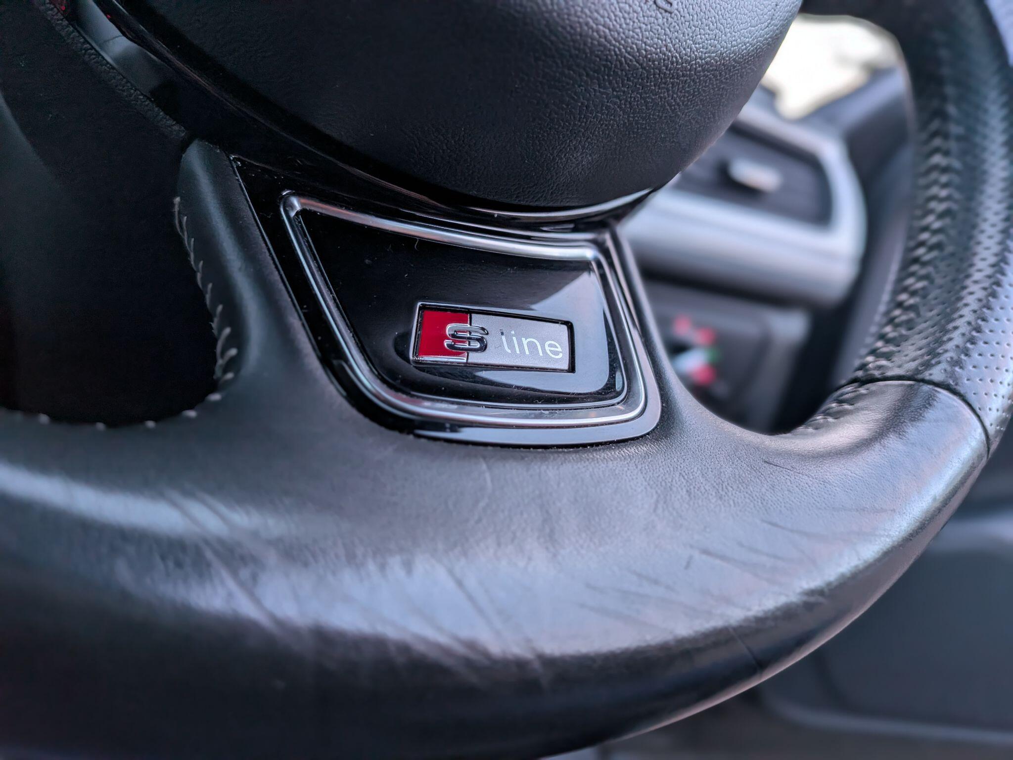 Audi A6 Saloon view 34