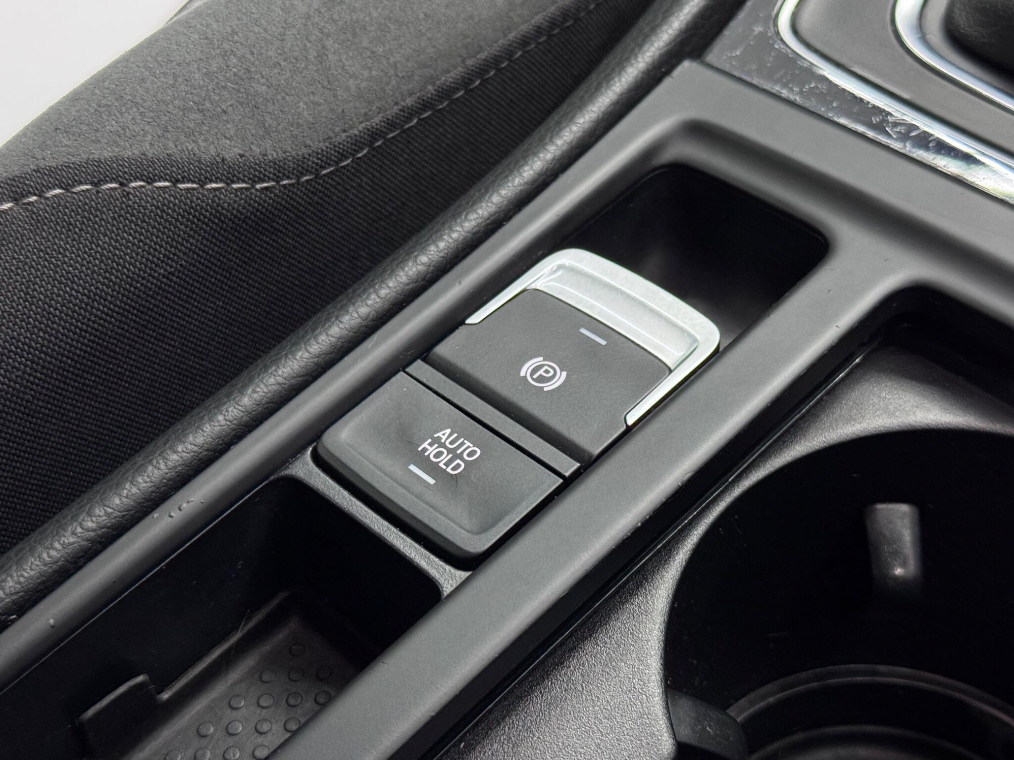 Volkswagen Golf view 45