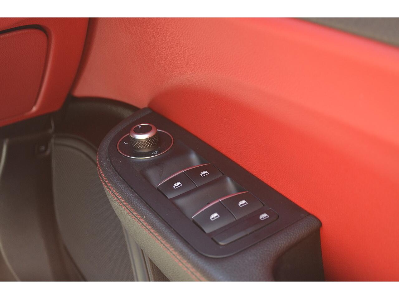 Alfa Romeo Giulia view 33