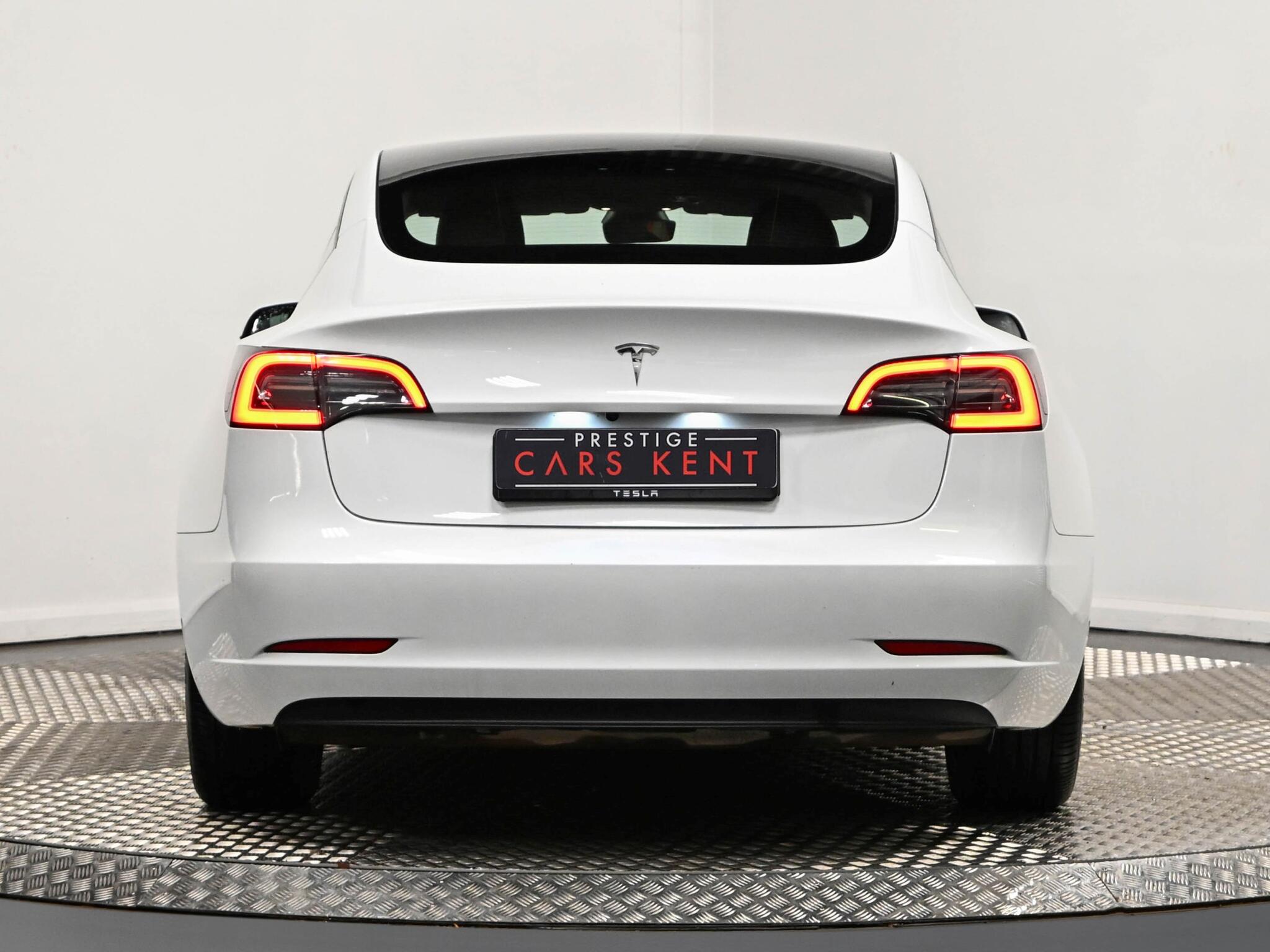 Tesla Model 3 view 6