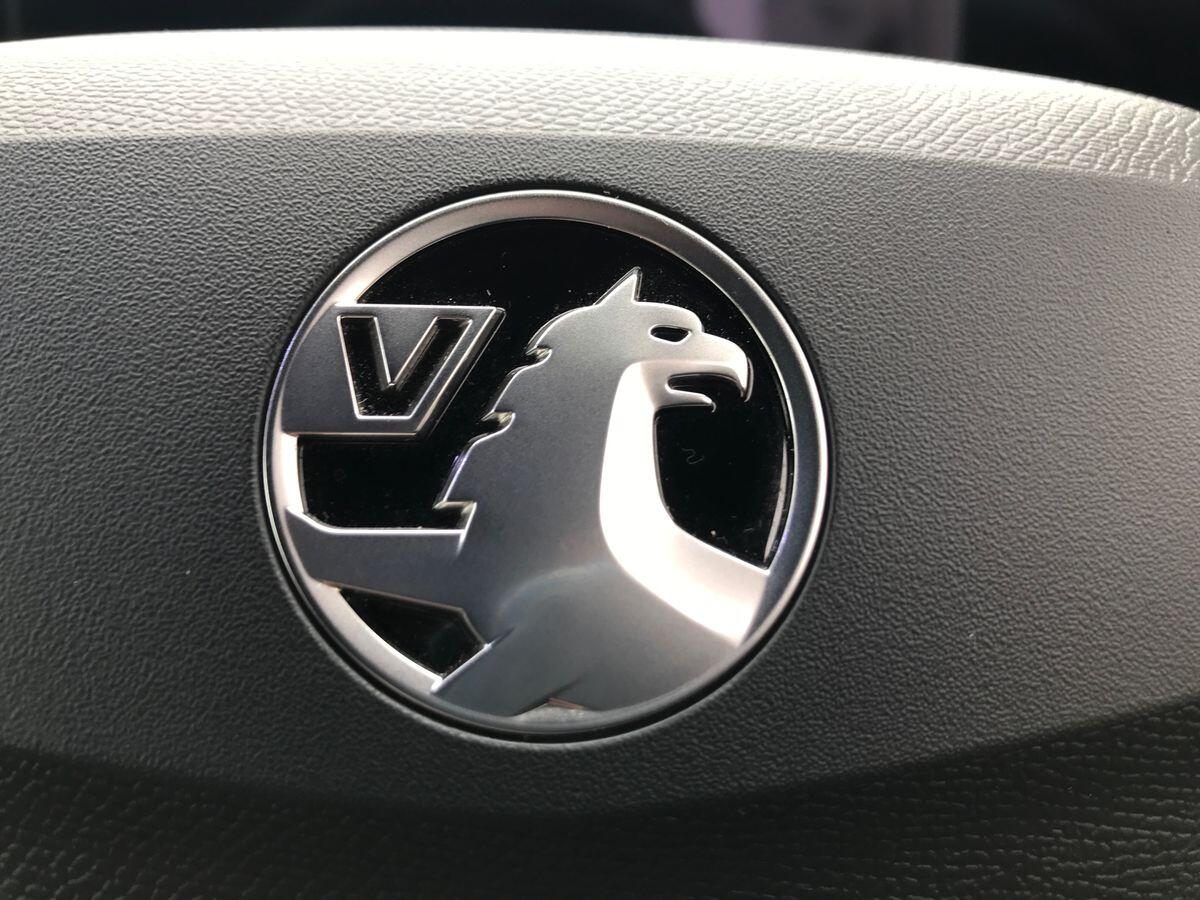 Vauxhall Astra view 19