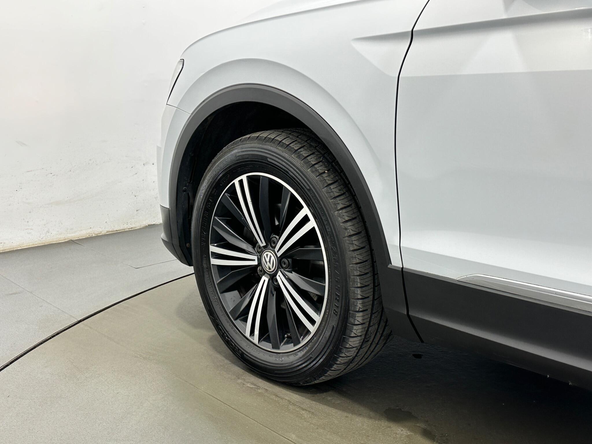 Volkswagen Tiguan view 50