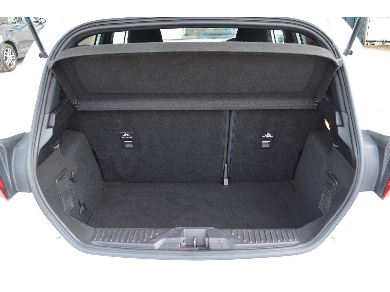 Ford Fiesta view 35