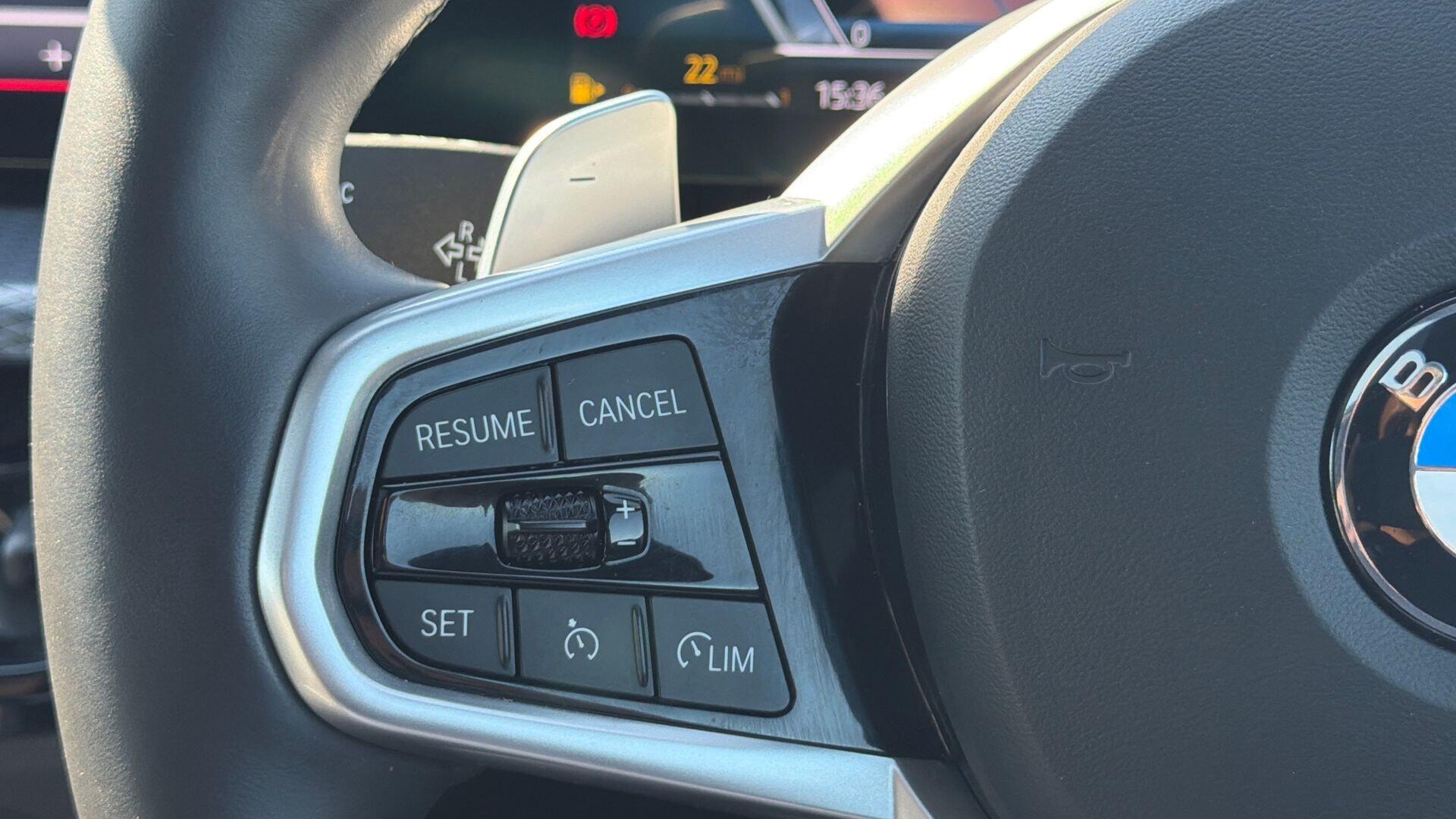 BMW 4 Series view 17