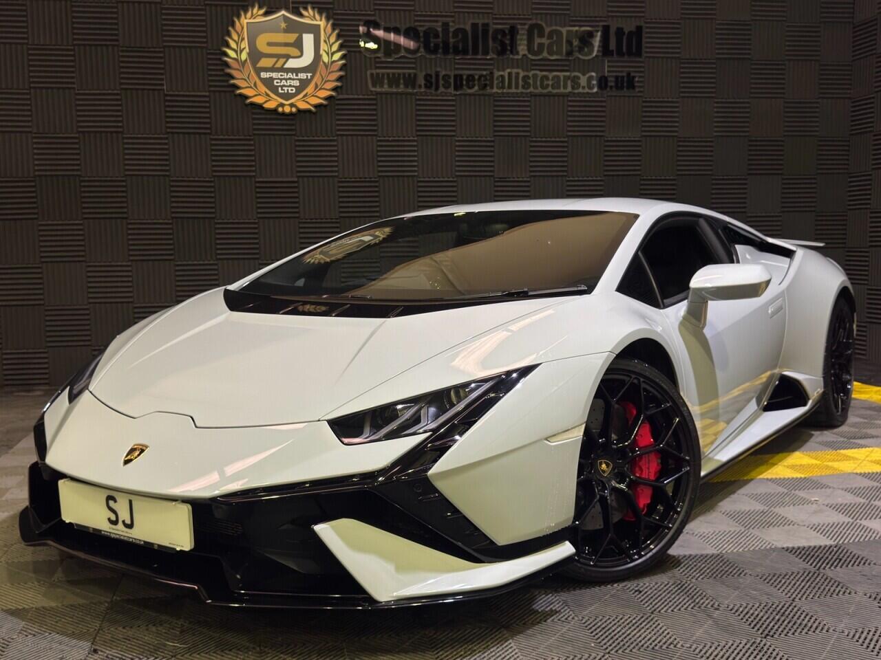 Lamborghini Huracan view 22
